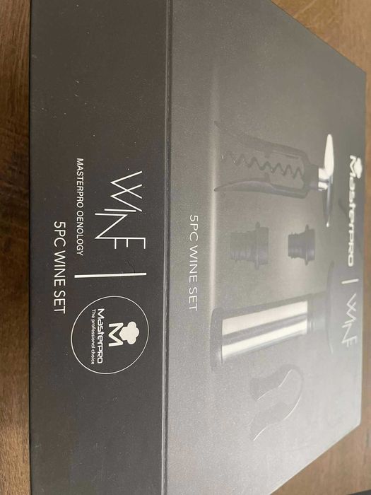 Аксесоари за вино 5 части Masterpro