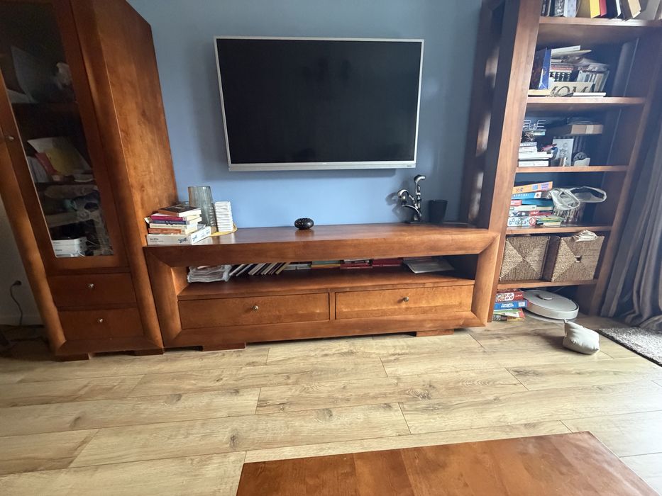 Vand mobila living Mobexpert - lemn