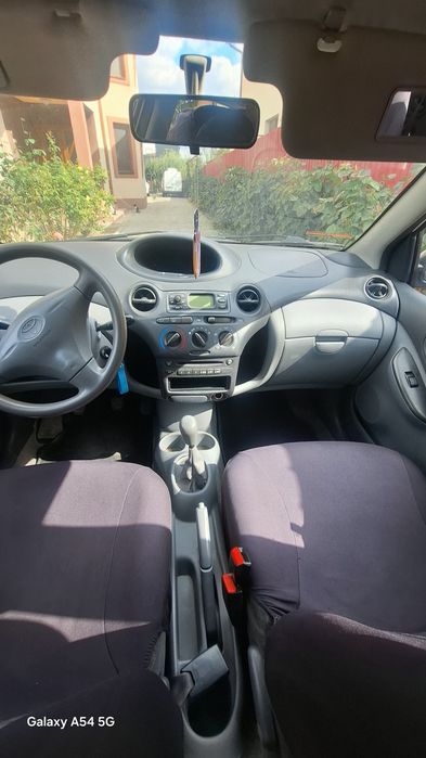 TOYOTA Yaris 2002 — imagine 5