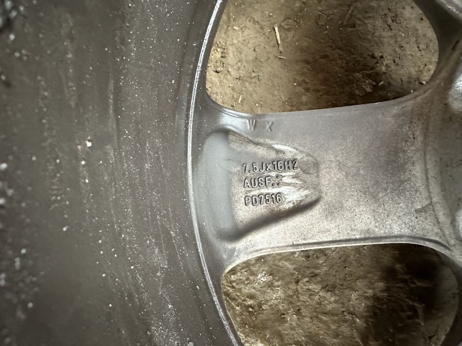 Jante bmw cu cauciucuri M/S