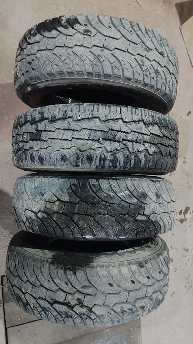 Комплект колес 265 75 R16