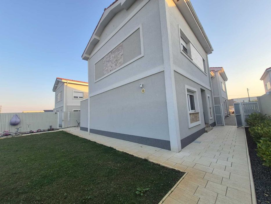 Inchiriez casa Zona Urseni Timisoara