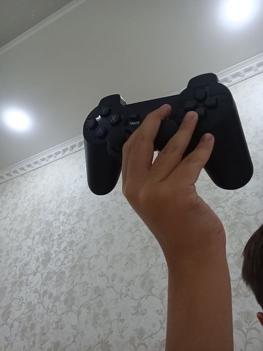 Продаю wireless controller gamepad