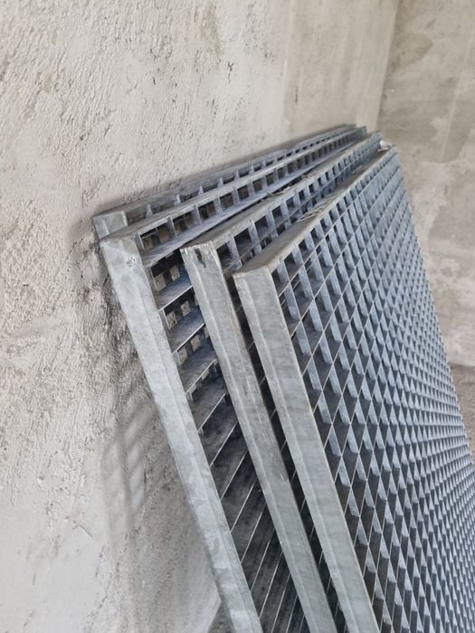 Grilaje metalice galvanizate