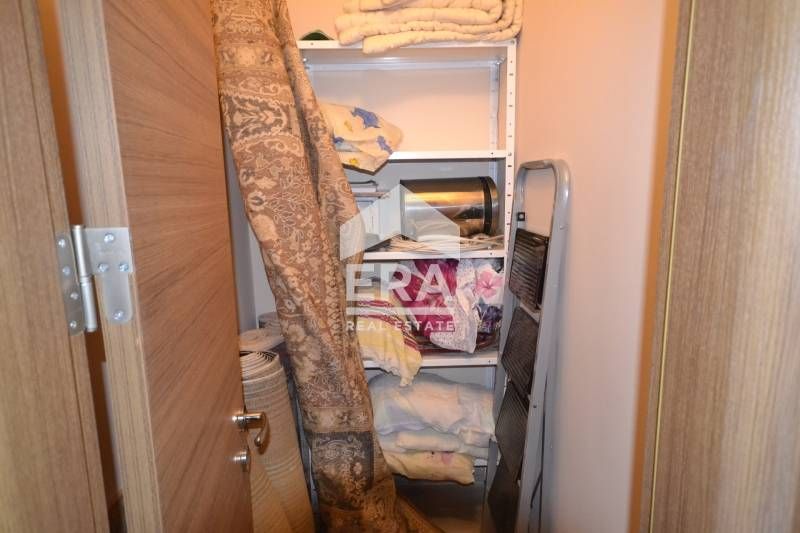 Прекрасен многостаен апартамент с гараж в кв. Македонски