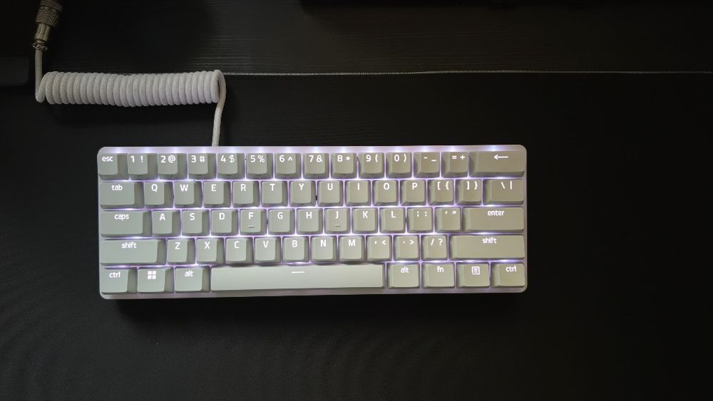 клавиатура Razer Huntsman Mini 60%  Optical red, Mercury /+ подарък/