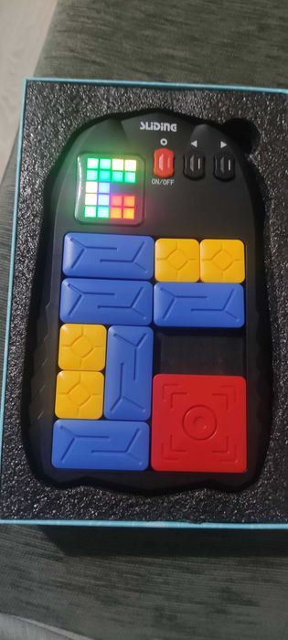 Sliding Block Puzzle