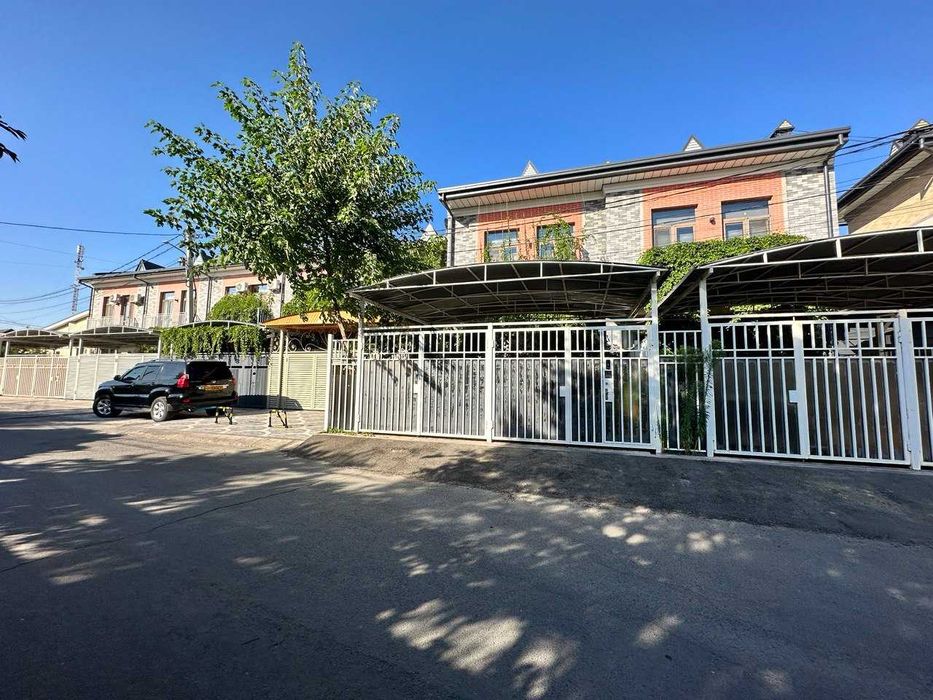 СРОЧНО Продается коттедж 4 комнаты 165 м2 Мирабад улица Фергана Йулли