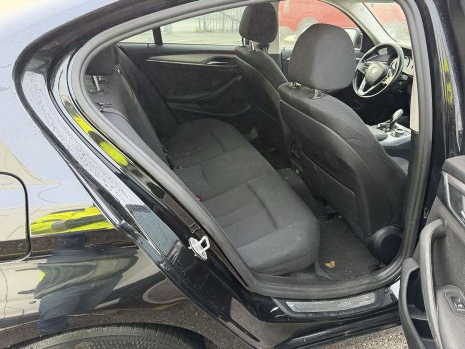 Interior BMW seria 5 G30 G31 EUROPA  incalzire  reglaje electrice complet
