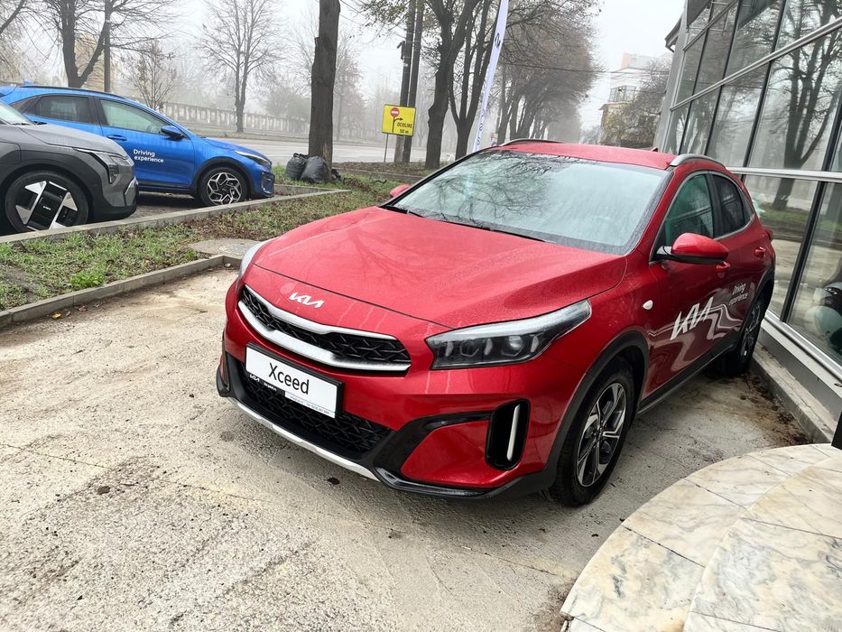 Kia XCeed Kia XCeed 1.5 T-GDI 140 CP M6 - Pret cu reducere  22715 euro