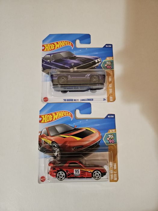Hot Wheels '70s vs '90s 2025 - Set 10 mașini Sealed
