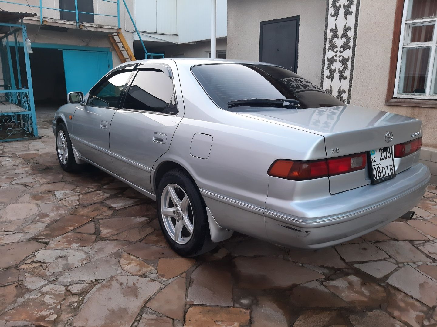 Toyota Camry Gracia 1999