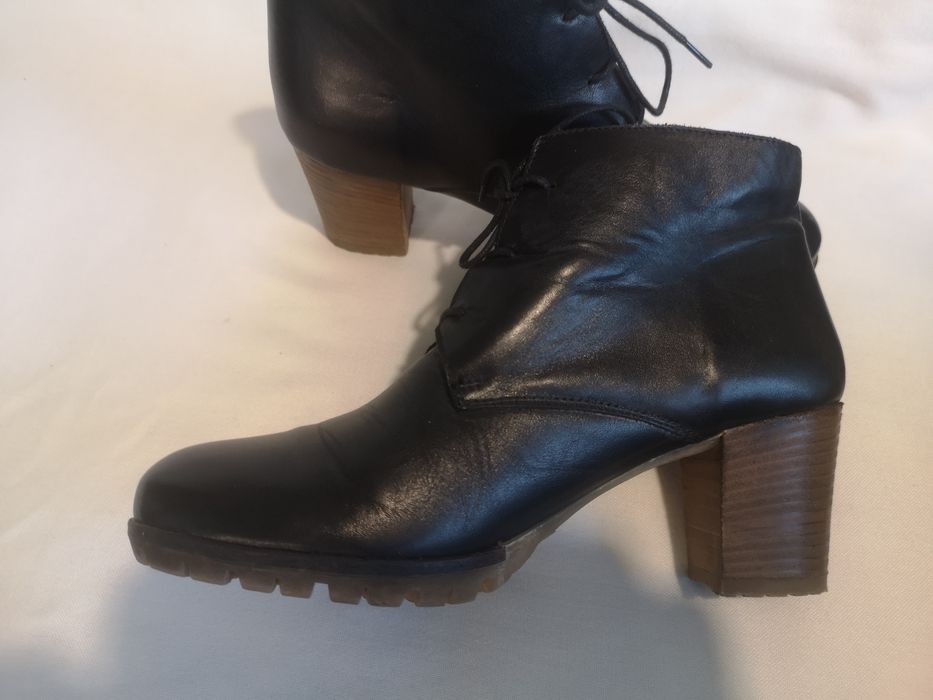 Боти естествена кожа, номер 39