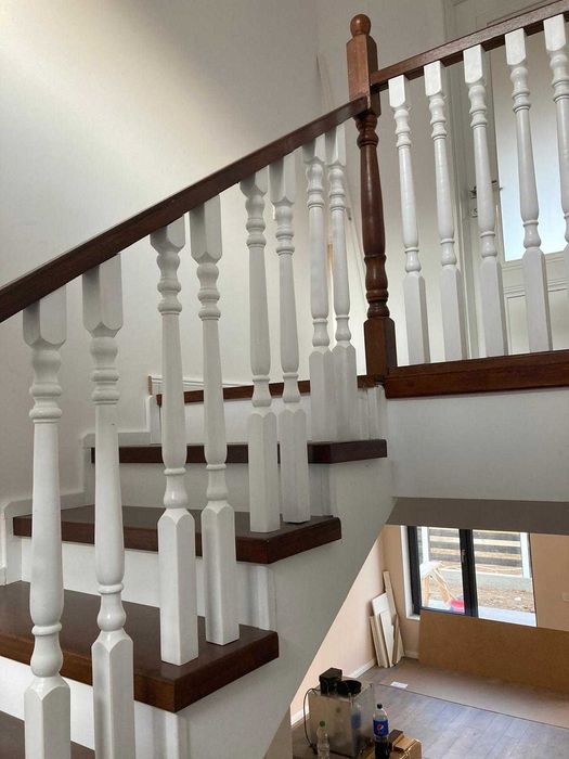 Trepte stejar, fag, frasin cu margini bordurate