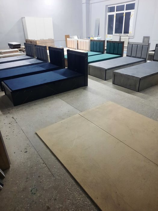 MEBEL krovat ARZON 650 SUM