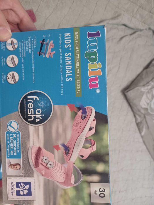 Маратонки ,сандали 30 детски