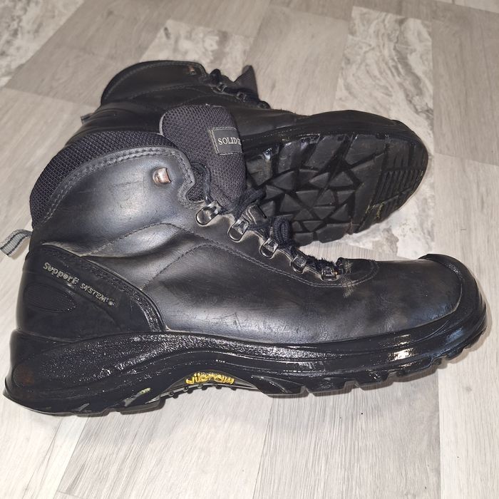Bocanci de lucru cu bombeu Solld Gear talpa vibram nr 43