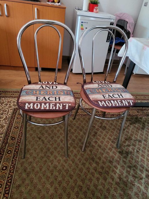 Masa si scaune bucatarie