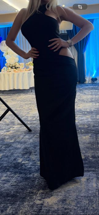 Черна официална рокля