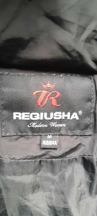Женская куртка от Бренд "Reqiusha" Размер: 42-44 весенняя, осенняя