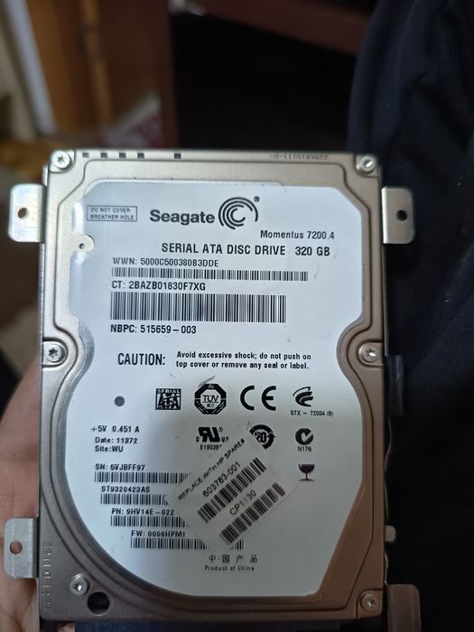 Se vinde hdd 320gb