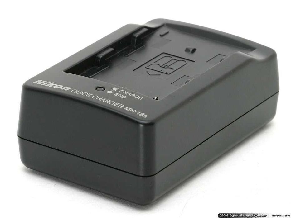 Incarcator MH-18a Nikon D90 D80 D300 D700 D50 D70 D200 D100