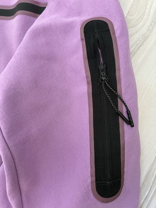 Hanorac nike tech fleece violet shock marimea L