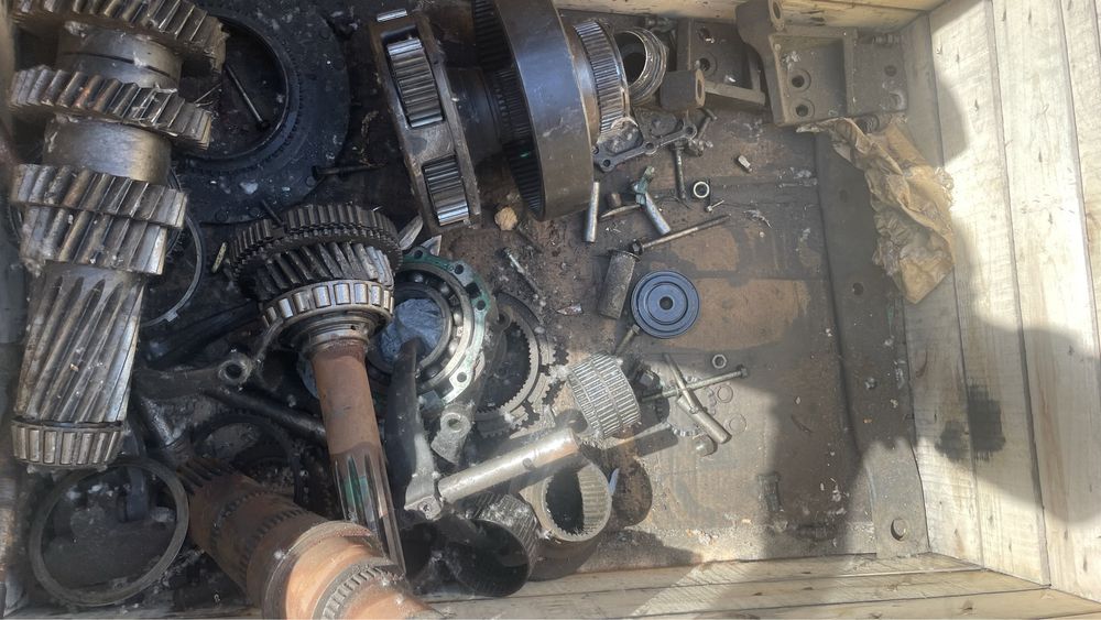 Запчасти.  КПП 151. ZF16.