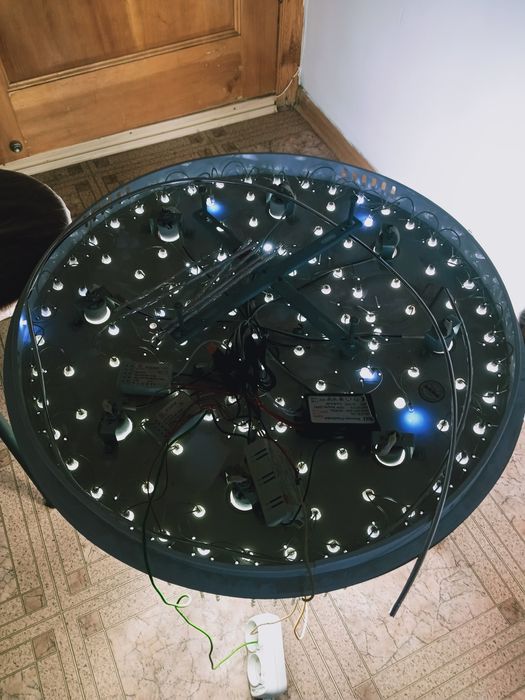 Люстра  потолочная  и  другое.