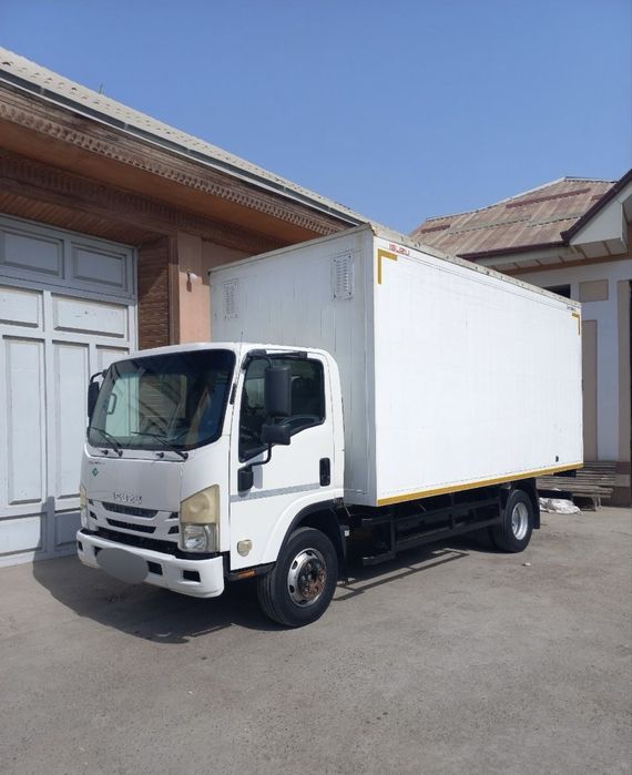 Isuzu CNG sotiladi 2015 yil