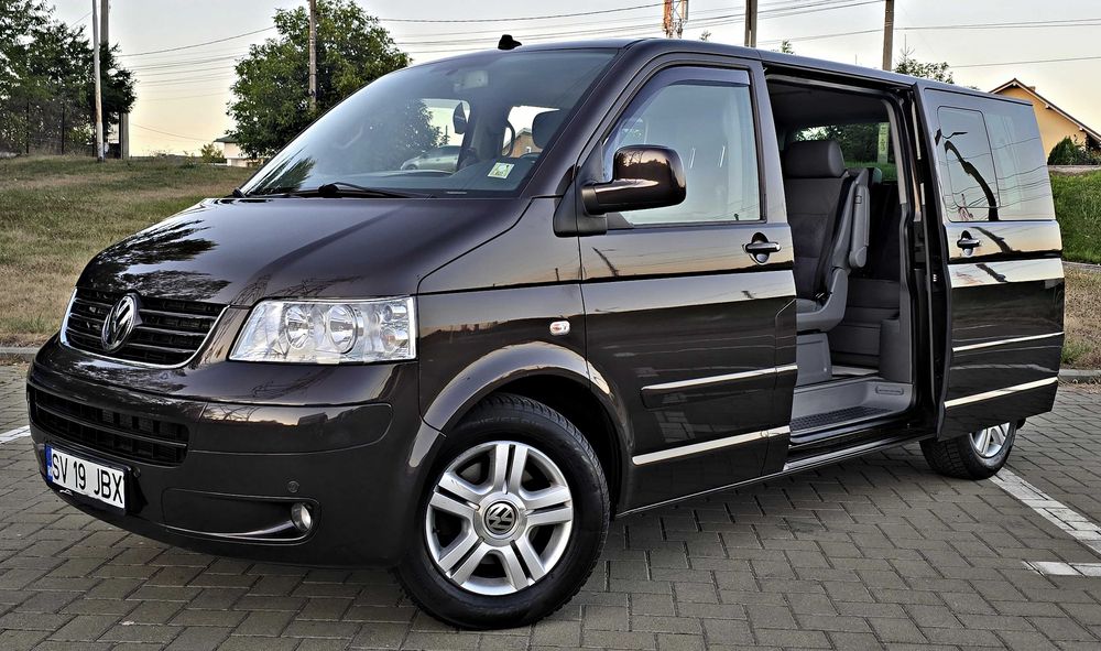 VW MULTIVAN T5 HIGHLINE 2010 7 LOCURI Uși Laterale+Masă Piele/Navigatie/Clima Fata+spate