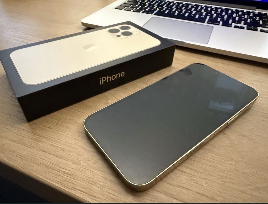 Vand sau schimb Iphone 13 pro max gold 256 gb