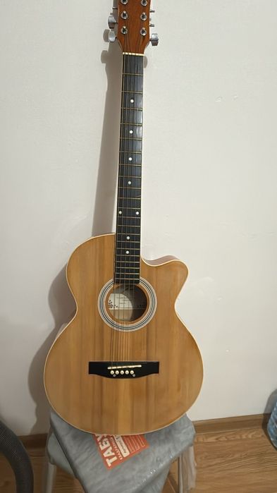 Гитара  сатылады