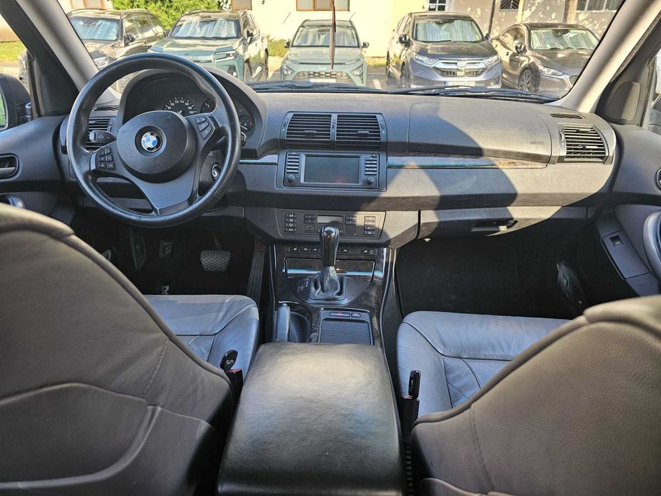 BMW X5 - an fabricatie 2004