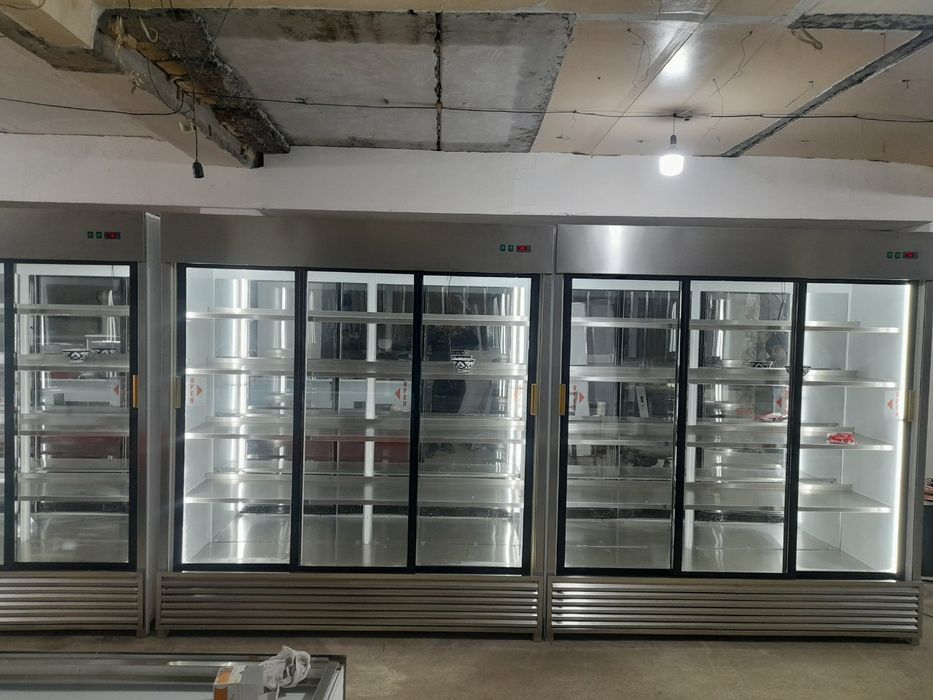 Холодильник и витрина