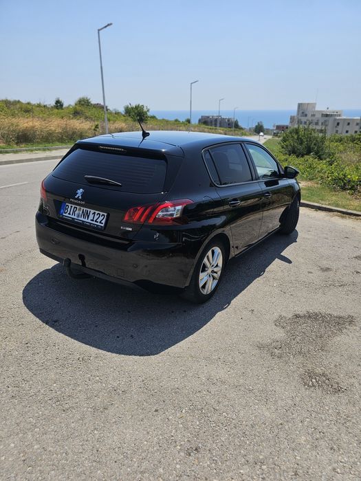 Peugeot 308 1.2  116к.с