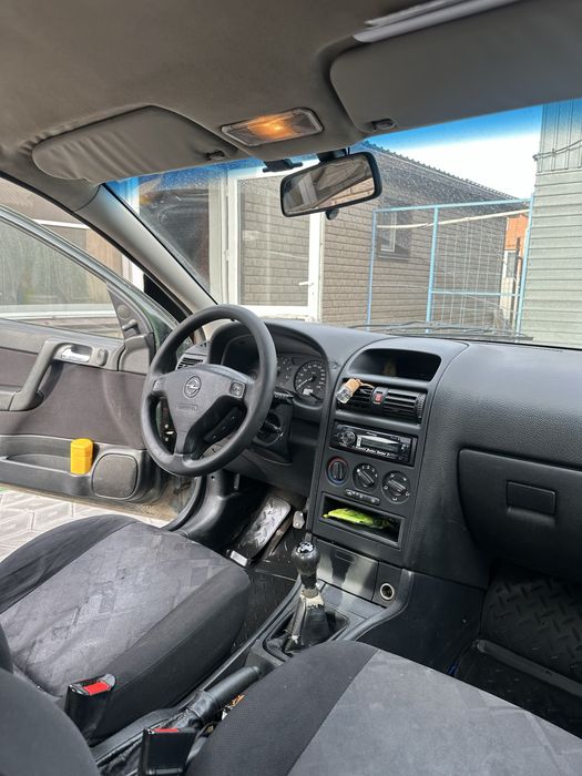 Продам машину Opel astra G 2001