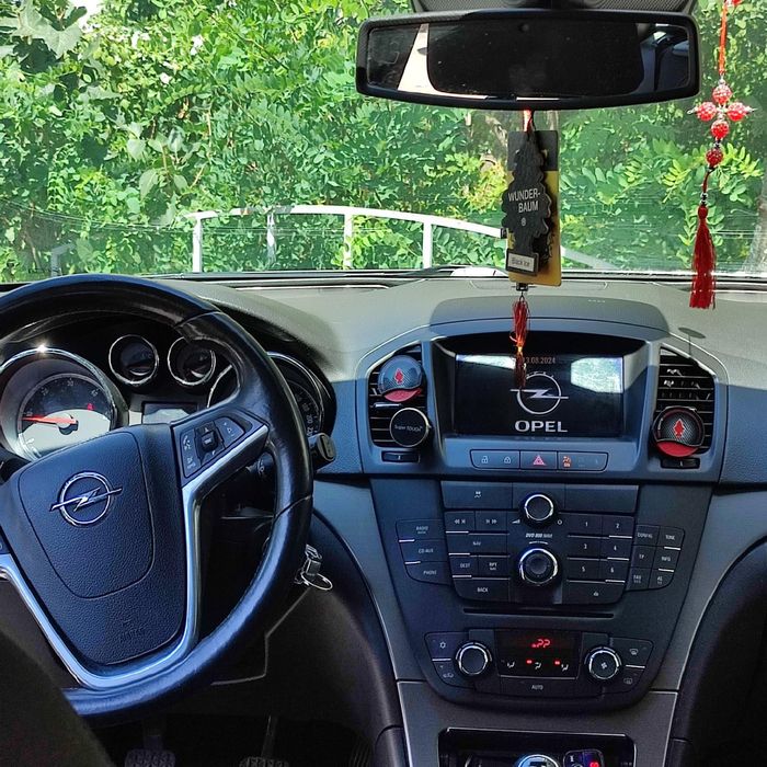 opel insigna sports tourer