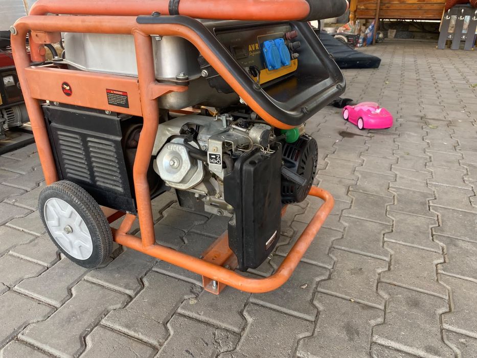 Продам генератор 6,5