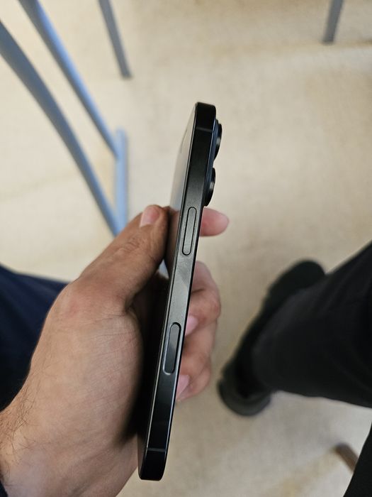 iPhone 16 pro 256 GB