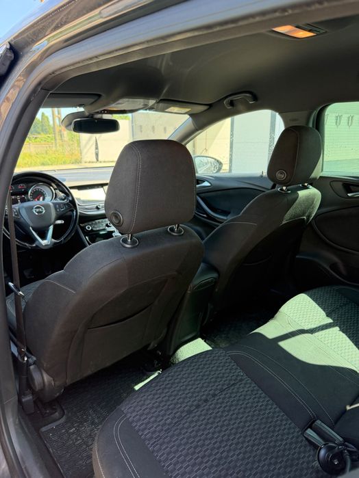 Autoturism opel astra