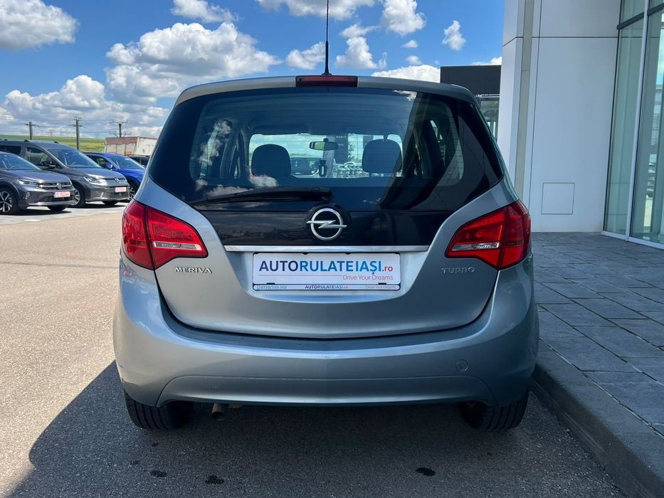 Opel Meriva Clima pe 2 zone, Pilot automat, Computer bord, Volan piele