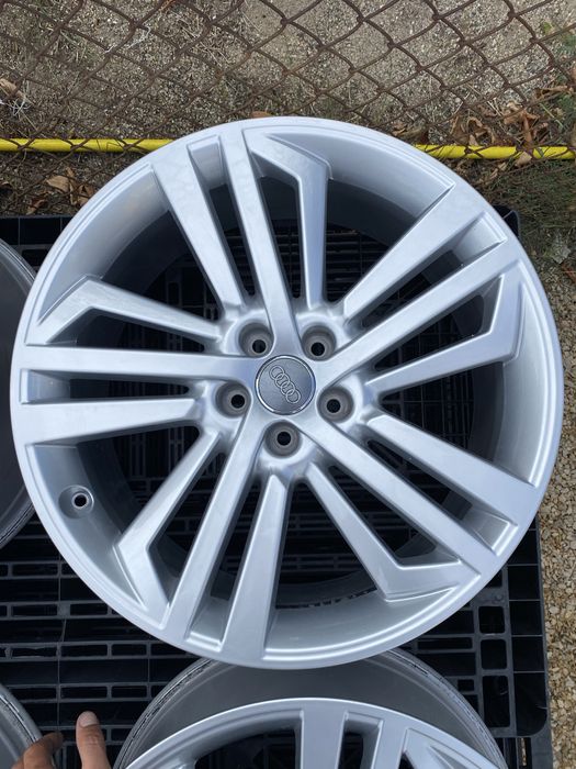 20 цола 5 х 112 мм Ауди , Audi Q 5 , Q 3 , A 4 , A 6