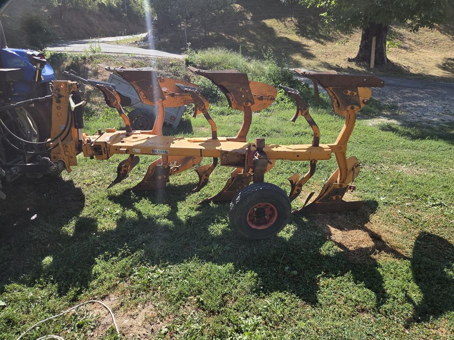 Plug Huard reversibil cu 3 brezde