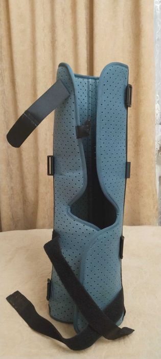 Бандаж(ортез, тутор) для коленного сустава