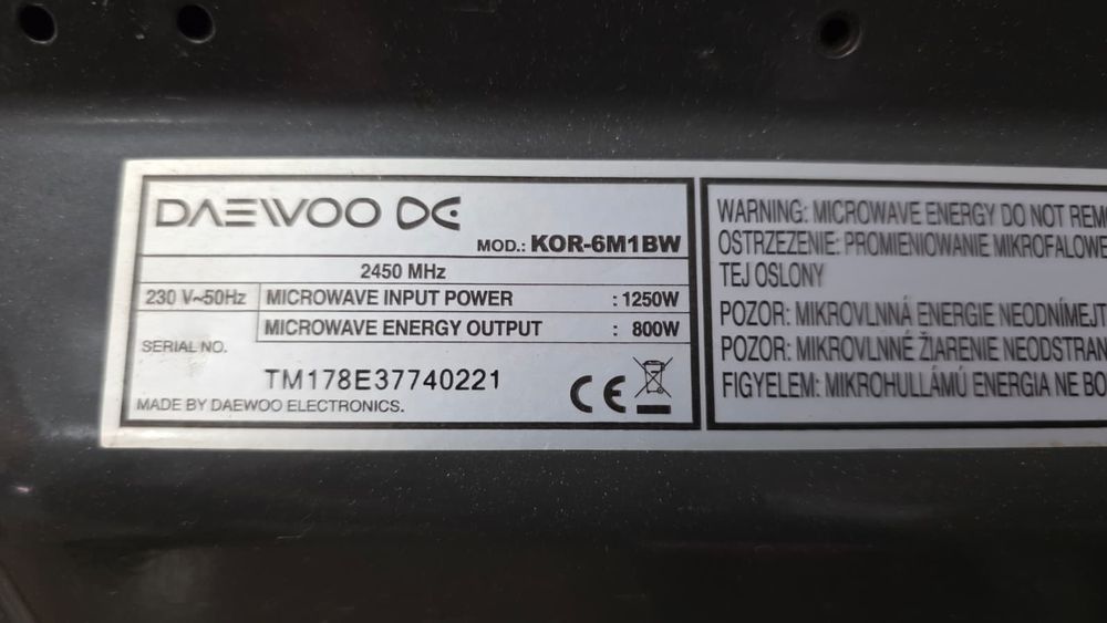 Cuptor cu microunde Daewoo KOR-6M1BW – 800W, 20L