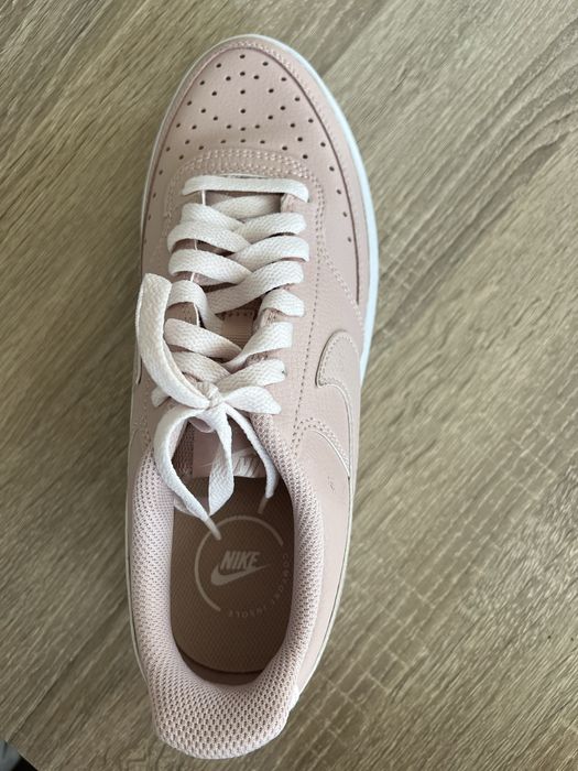 НОВИ NIKE court vision alta