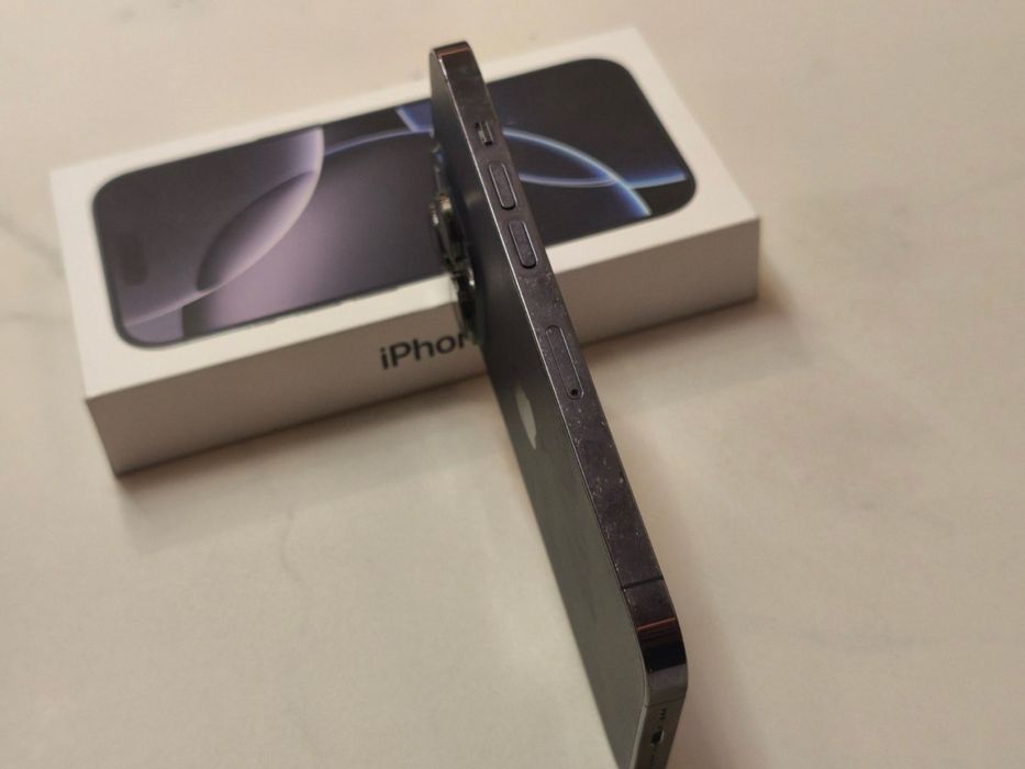 Iphone 14 pro purple