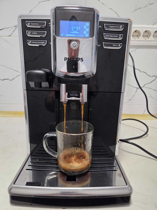 Espressor Automat Philips EP5360 Aparat cu Cafea Boabe Saeco Incanto