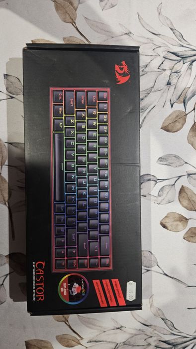Чисто нова механична клавиатура Redragon Castor K631 (65% / 68 клавиша)